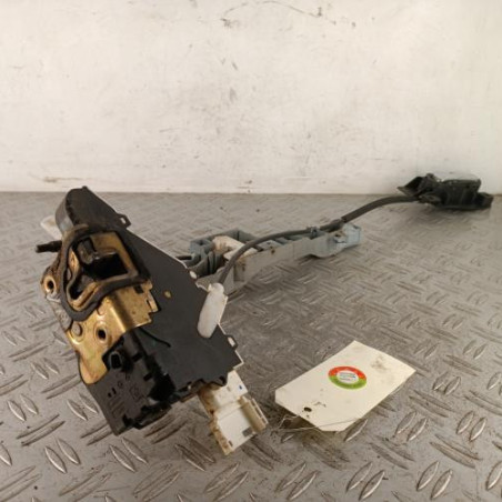 Serrure avant gauche PEUGEOT 407