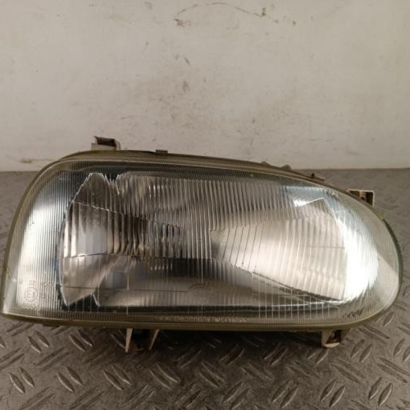 Optique avant principal droit (feux)(phare) VOLKSWAGEN GOLF 3