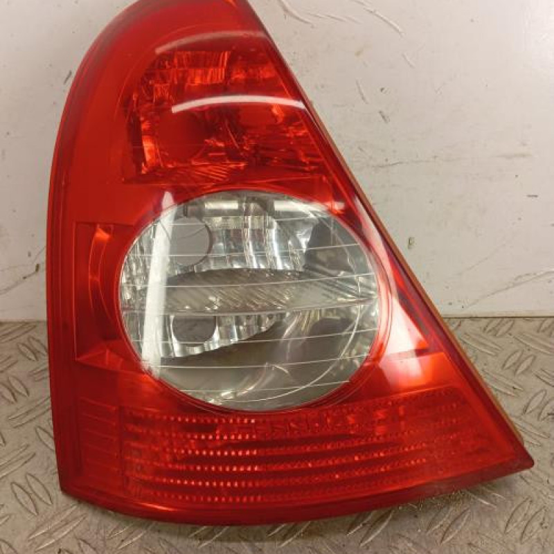 Feu arriere principal gauche (feux) RENAULT CLIO 2