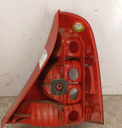 Feu arriere principal gauche (feux) RENAULT CLIO 2 Photo n°4