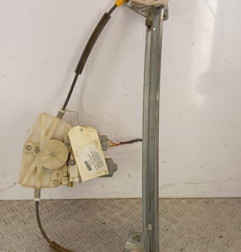 Leve vitre electrique avant gauche PEUGEOT 406 Photo n°1