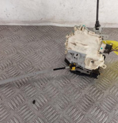 Serrure arriere droit SEAT LEON 2 Photo n°1