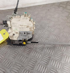 Serrure arriere gauche SEAT LEON 2 Photo n°1