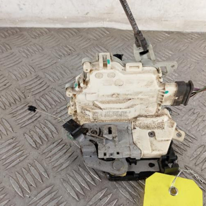 Serrure avant droit SEAT LEON 2