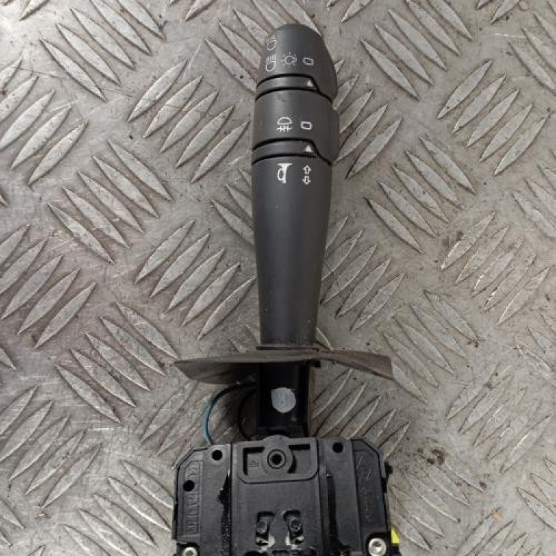 Commodo phare DACIA SANDERO 1 Commodo phare DACIA SANDERO 1