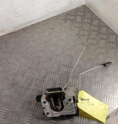 Serrure avant droit DACIA SANDERO 1