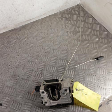 Serrure avant droit DACIA SANDERO 1