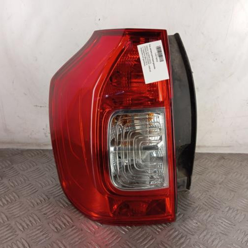 Feu arriere principal gauche (feux) DACIA LOGAN MCV 2 Feu arriere principal gauche (feux) DACIA LOGAN MCV 2