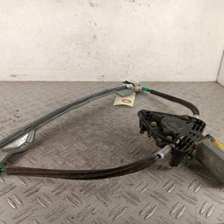Leve vitre electrique avant droit RENAULT CLIO 2