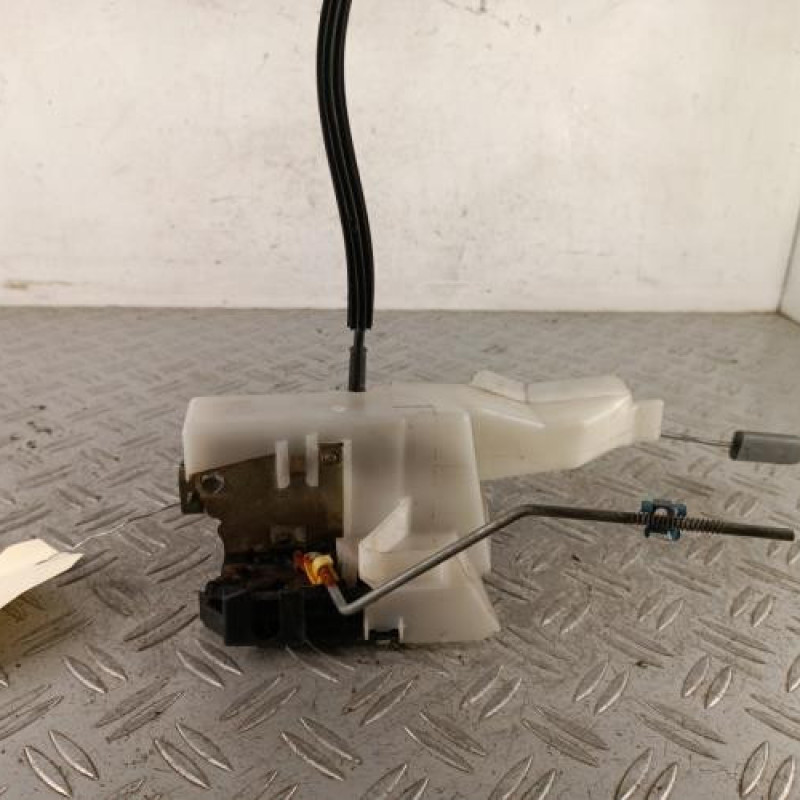 Serrure avant gauche RENAULT CLIO 2