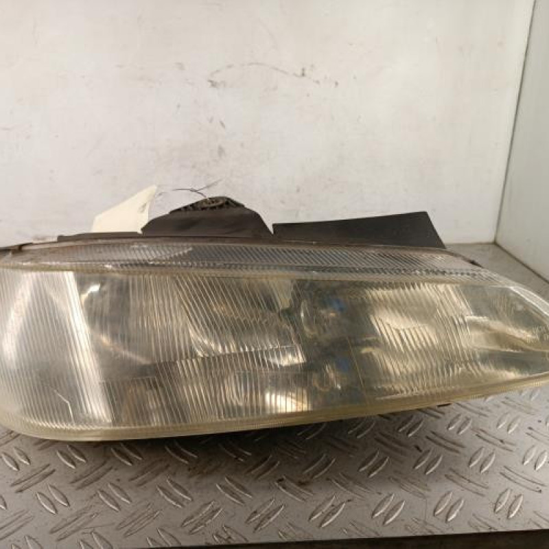 Optique avant principal droit (feux)(phare) PEUGEOT 406