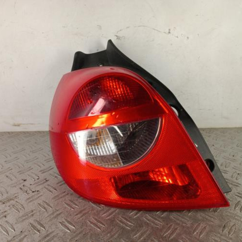 Feu arriere principal gauche (feux) RENAULT CLIO 3