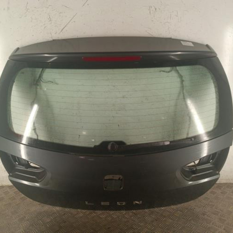 Malle/Hayon arriere SEAT LEON 2