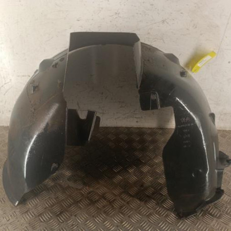 Pare boue avant gauche PEUGEOT 3008 1
