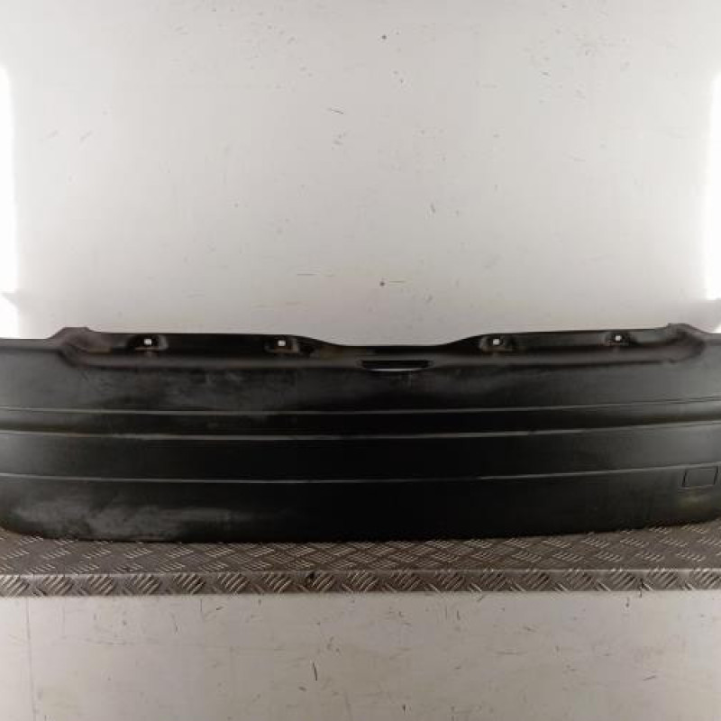 Pare choc arriere RENAULT CLIO 2