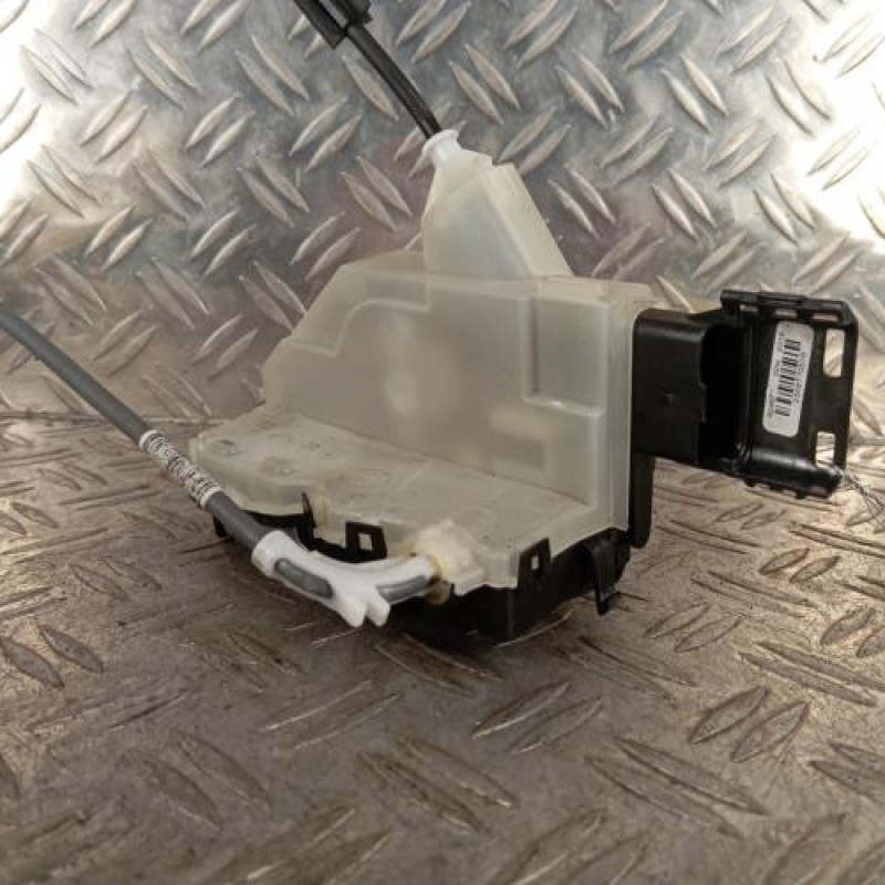 Serrure arriere droit OPEL CROSSLAND X