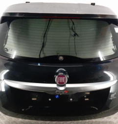 Malle/Hayon arriere FIAT 500X Photo n°1