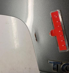 Malle/Hayon arriere VOLKSWAGEN TOURAN 1