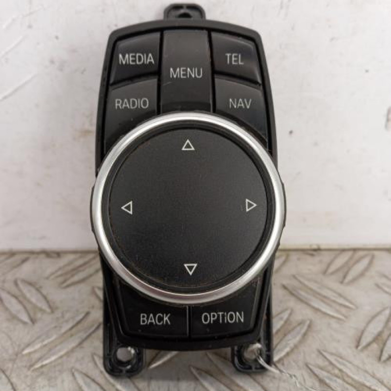 Commande GPS BMW X6 F16 Commande GPS BMW X6 F16