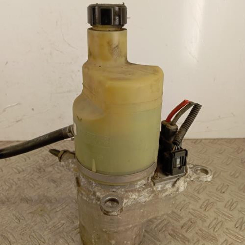 Pompe de direction VOLVO C 30