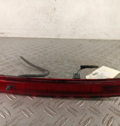 Feu arriere stop central RENAULT CLIO 4 Photo n°1