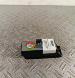 Interrupteur de leve vitre avant gauche VOLKSWAGEN POLO 5