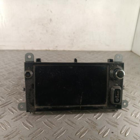 Ecran GPS RENAULT CLIO 4 Photo n°1