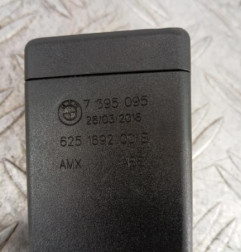 Attache ceinture arriere gauche BMW X6 F16 Photo n°4