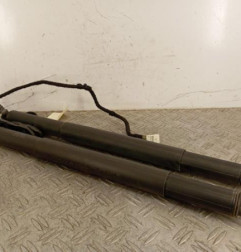 Verin de coffre BMW X6 F16 Photo n°1