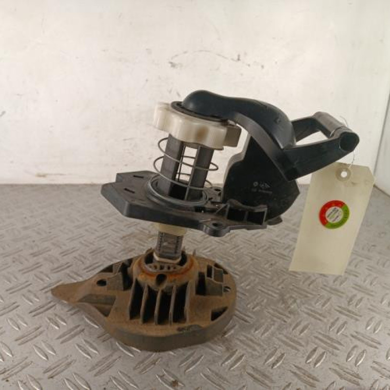 Treuil de roue de secours RENAULT CLIO 3