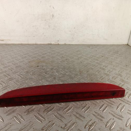 Feu arriere stop central RENAULT CLIO 2 Photo n°1