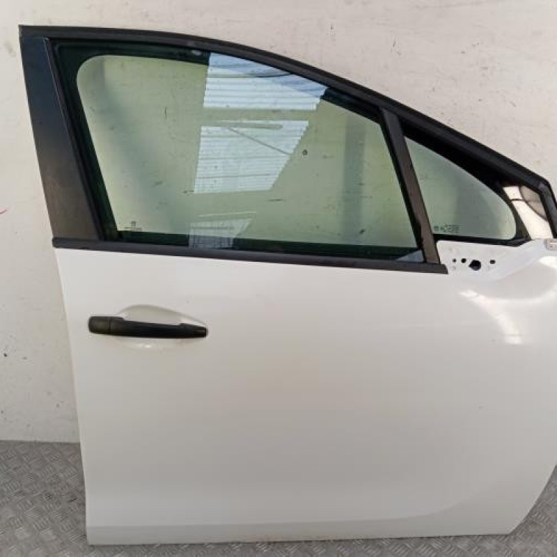 Porte avant droit PEUGEOT 208 1