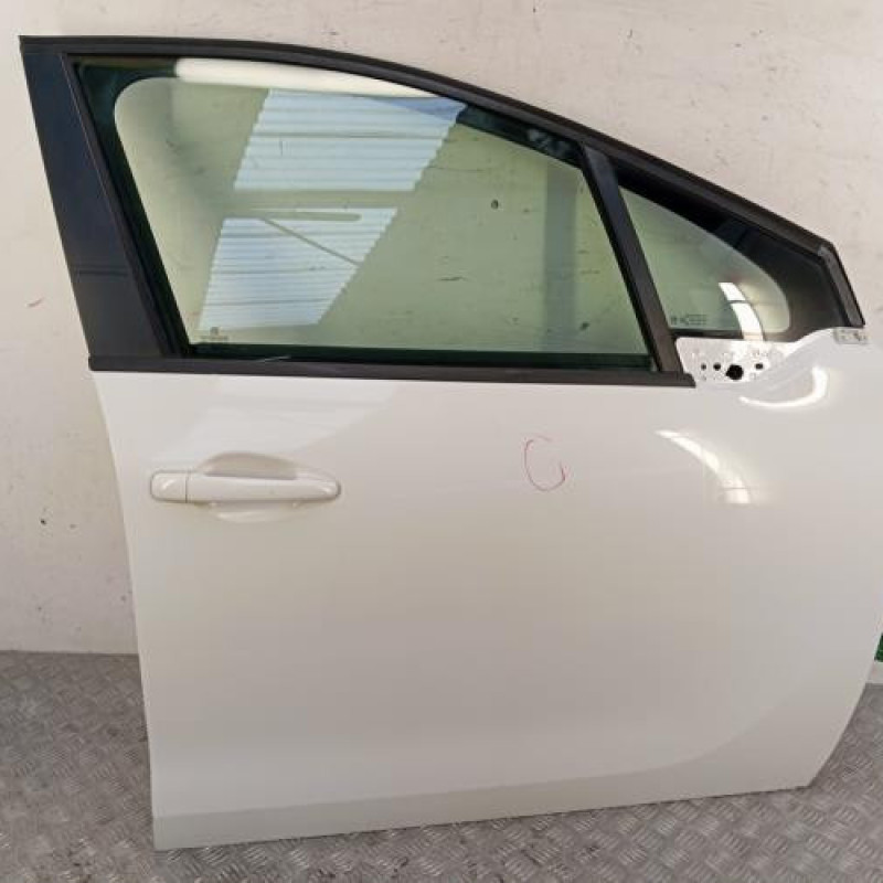 Porte avant droit PEUGEOT 208 1