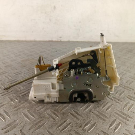 Serrure avant gauche MERCEDES CLASSE A 169