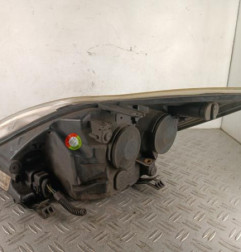 Optique avant principal droit (feux)(phare) FORD FOCUS 2