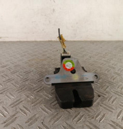 Serrure de hayon FORD FOCUS 2