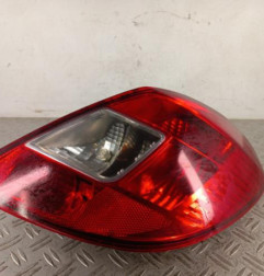 Feu arriere principal droit (feux) OPEL CORSA D Photo n°1