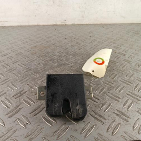 Serrure de hayon VOLKSWAGEN POLO 4