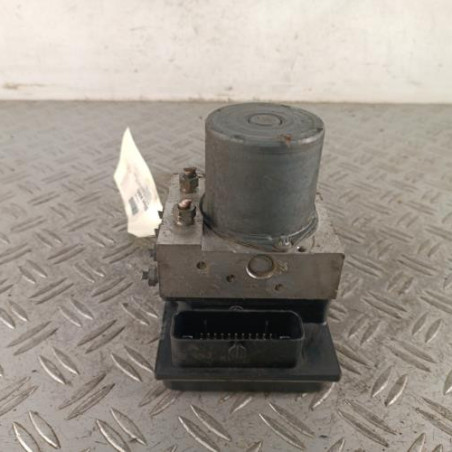 Bloc ABS (freins anti-blocage) MERCEDES CLASSE A 169