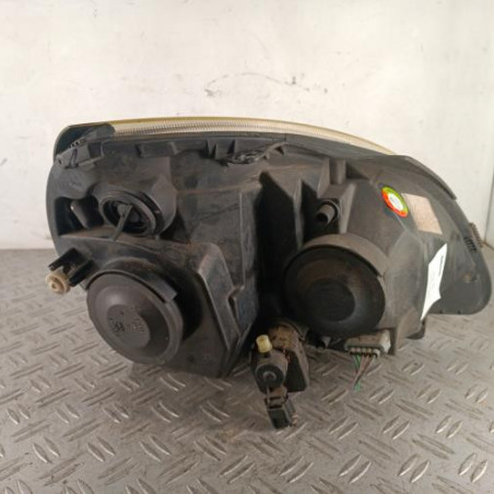Optique avant principal gauche (feux)(phare) RENAULT CLIO 2 CAMPUS