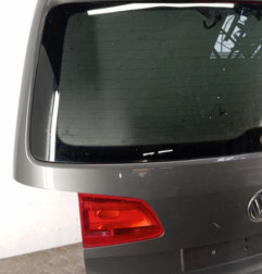 Malle/Hayon arriere VOLKSWAGEN TOURAN 2