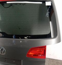 Malle/Hayon arriere VOLKSWAGEN TOURAN 2 Photo n°3