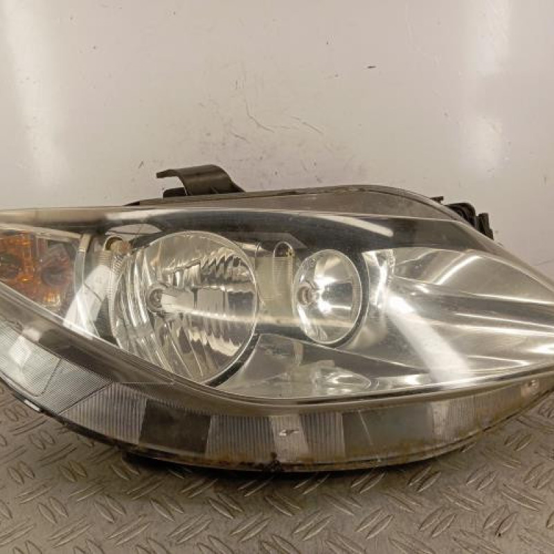 Optique avant principal droit (feux)(phare) SEAT IBIZA 4