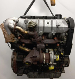 Moteur PEUGEOT 206 Photo n°3