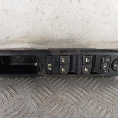 Interrupteur de leve vitre avant gauche PEUGEOT 3008 1 Photo n°1