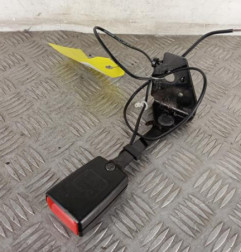 Attache ceinture arriere gauche PEUGEOT 3008 1 Photo n°1