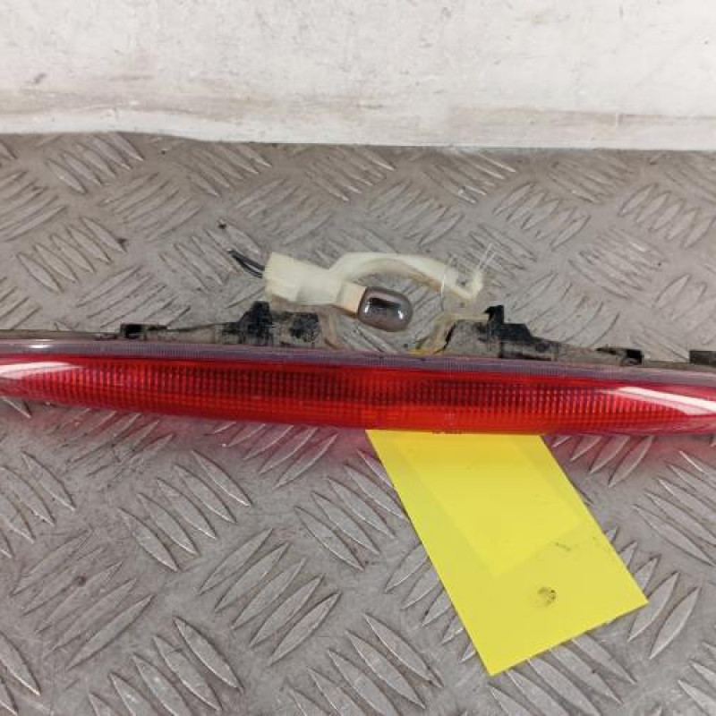 Feu arriere stop central RENAULT SCENIC 1