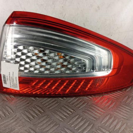 Feu arriere principal droit (feux) FORD MONDEO 3 Photo n°1