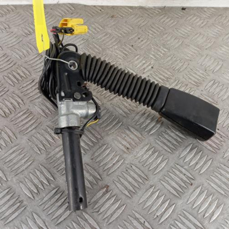 Attache ceinture avant droit PEUGEOT BOXER 3