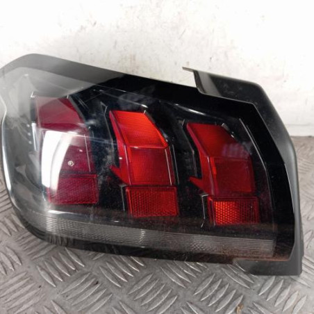 Feu arriere principal gauche (feux) PEUGEOT 208 2 Photo n°1